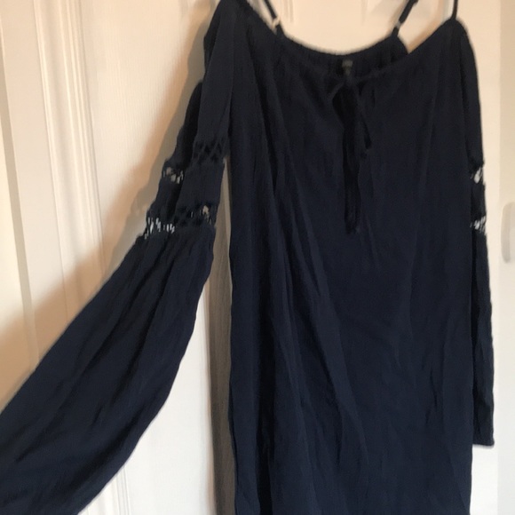 Guess Off-shoulder Navy boho dress - Picture 2 of 4